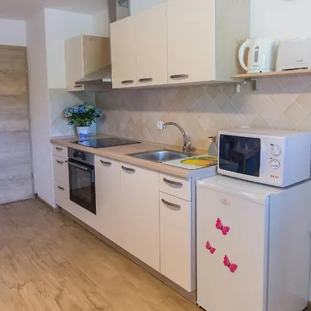 Apartment Olip *